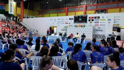 Secretaria de esportes lanÃ§ou o projeto VerÃ£o Laranjeiras nesta quarta (6)